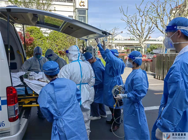 单日最高接诊量近700人次,上海十院24小时不断线坚守急诊急救(图1) 单日最高接诊量近700人次,上海十院24小时不断线坚守急诊急救(图1)